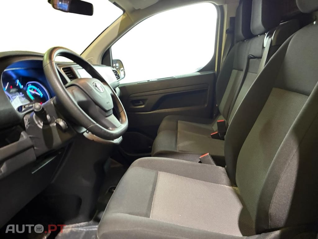 Toyota Proace 75 kWh Dynamic