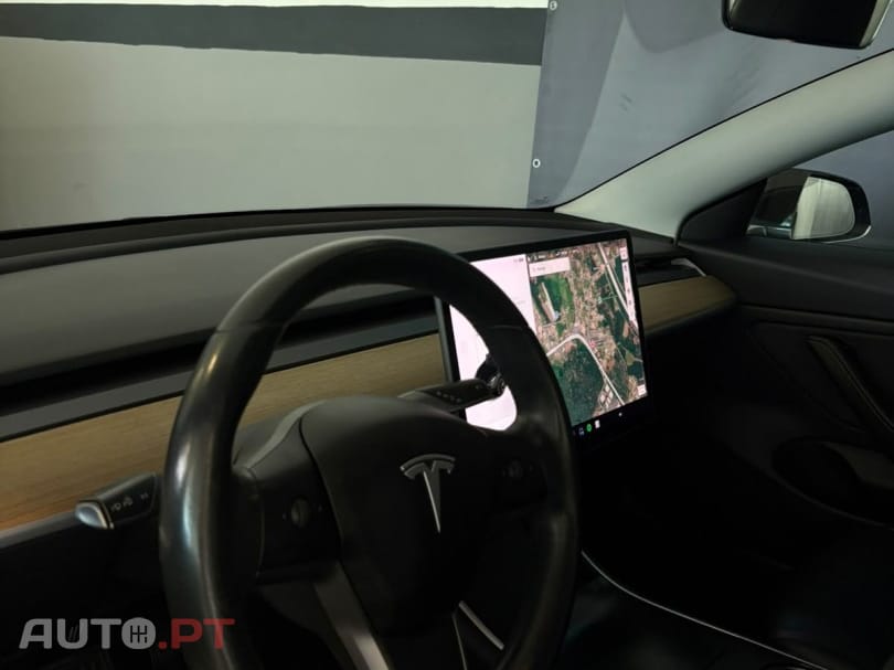 Tesla Model 3 Long Range AWD Dual Motor