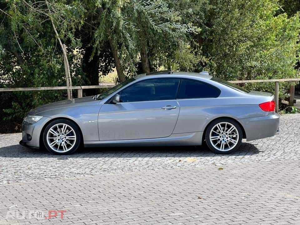 BMW 320 d Coupe Edição M Auto