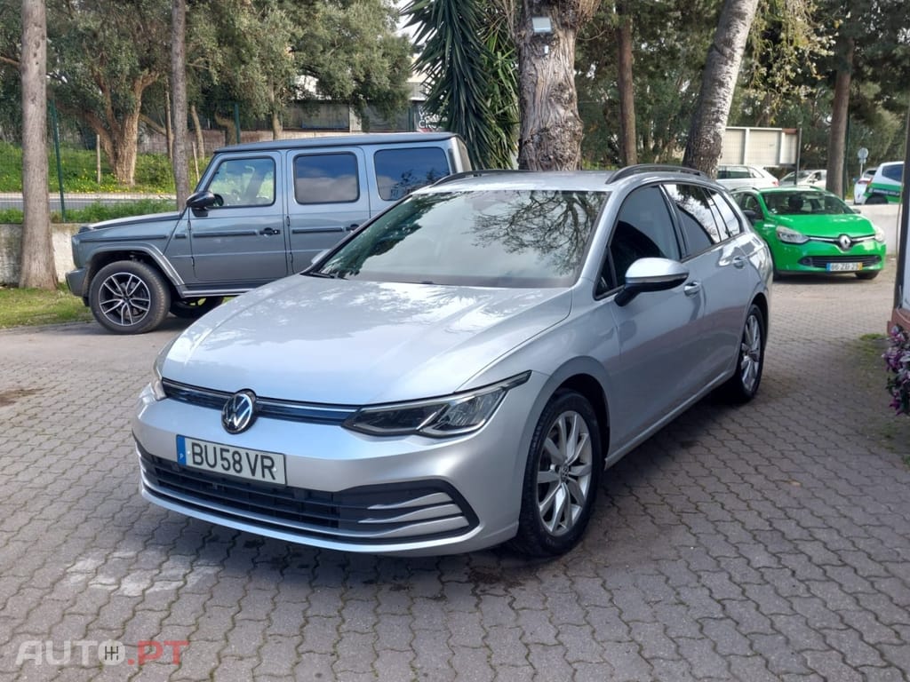 Volkswagen Golf Variant 2.0 TDi Executive DSG