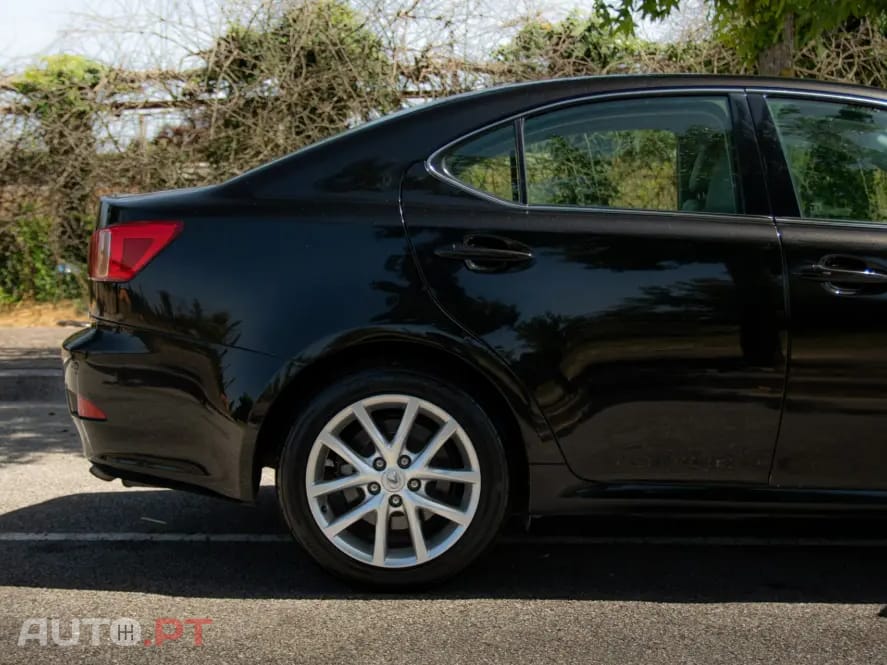 Lexus IS 200 d P.Executive 6G