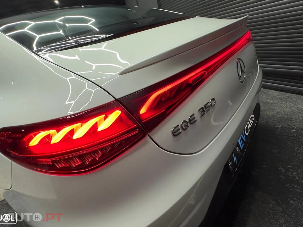 Mercedes-Benz EQE 350