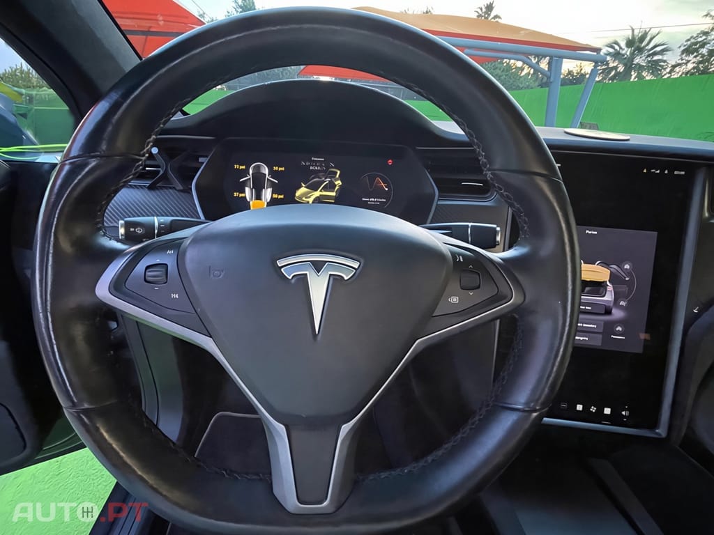 Tesla Model X 100D