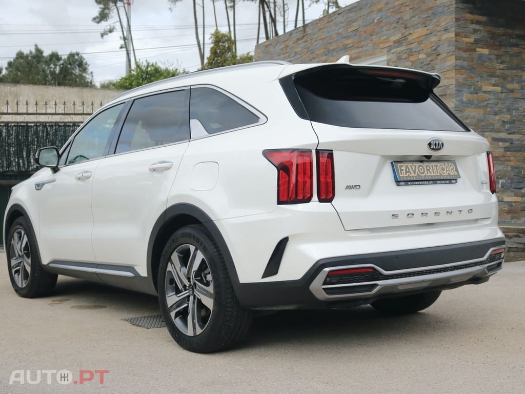 Kia Sorento 1.6 T-GDI PHEV Concept+SRF