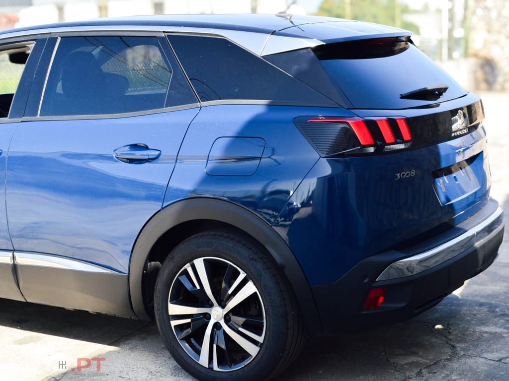 Peugeot 3008 1.6 Hybrid Allure e-EAT8