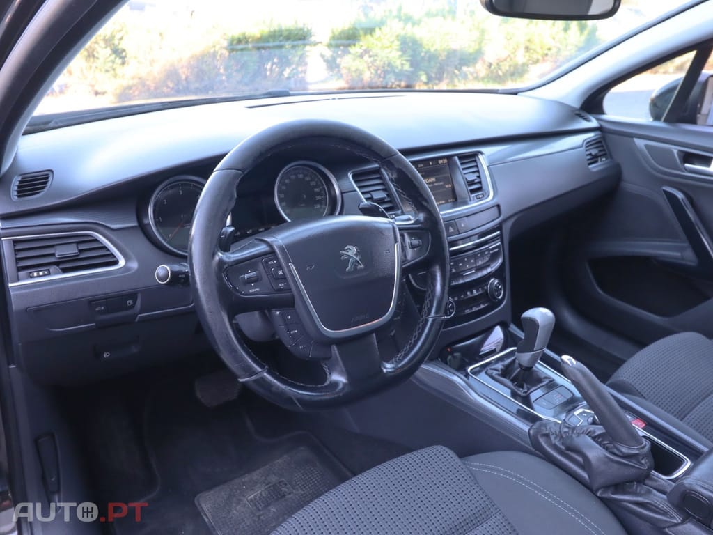Peugeot 508 SW e-HDi FAP 115 EGS6 Active