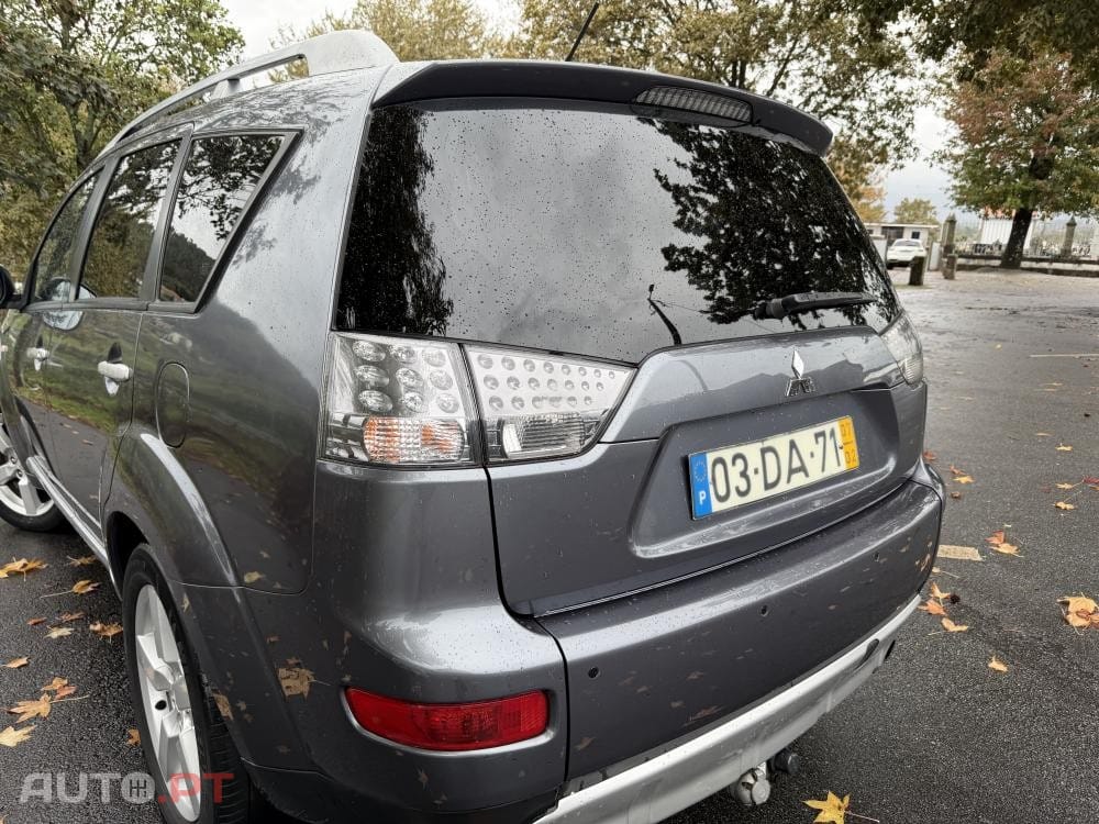 Mitsubishi Outlander 2.0 DI-D Intense 4WD