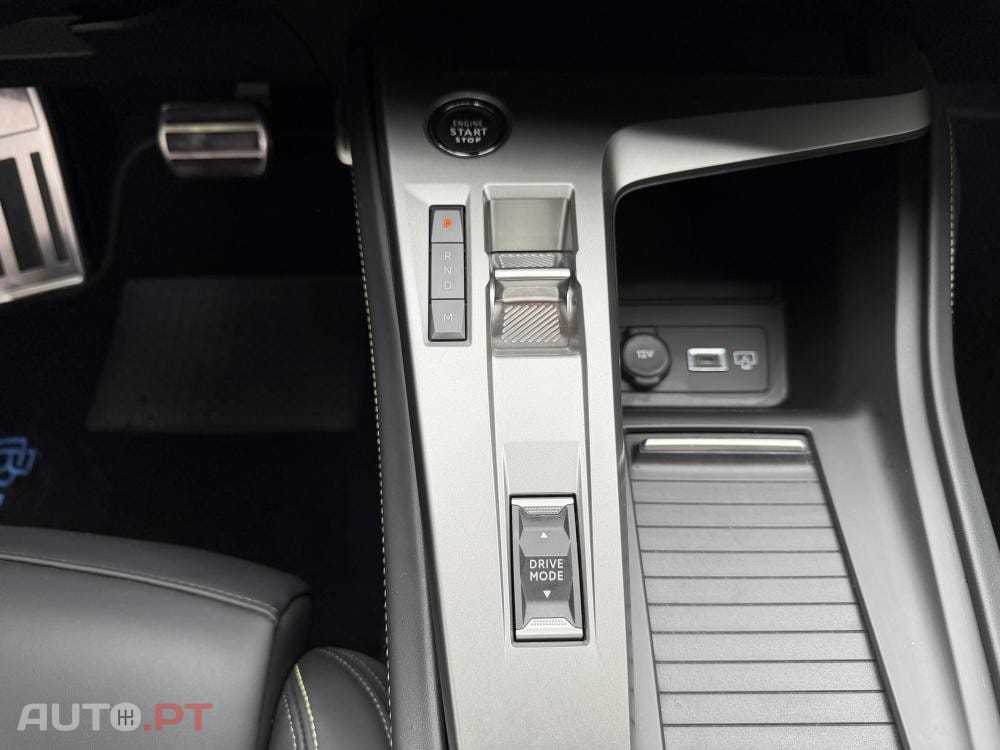 Peugeot 408 1.2 PureTech GT EAT8