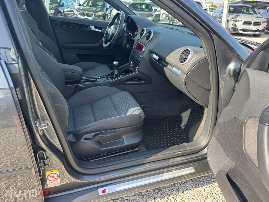Audi A3 Sportback 1.6 TDI S-line