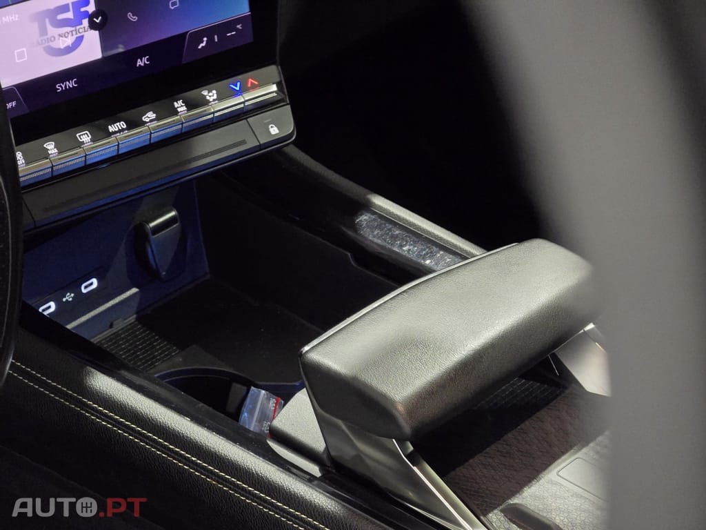 Renault Austral 1.2 E-Tech Iconic