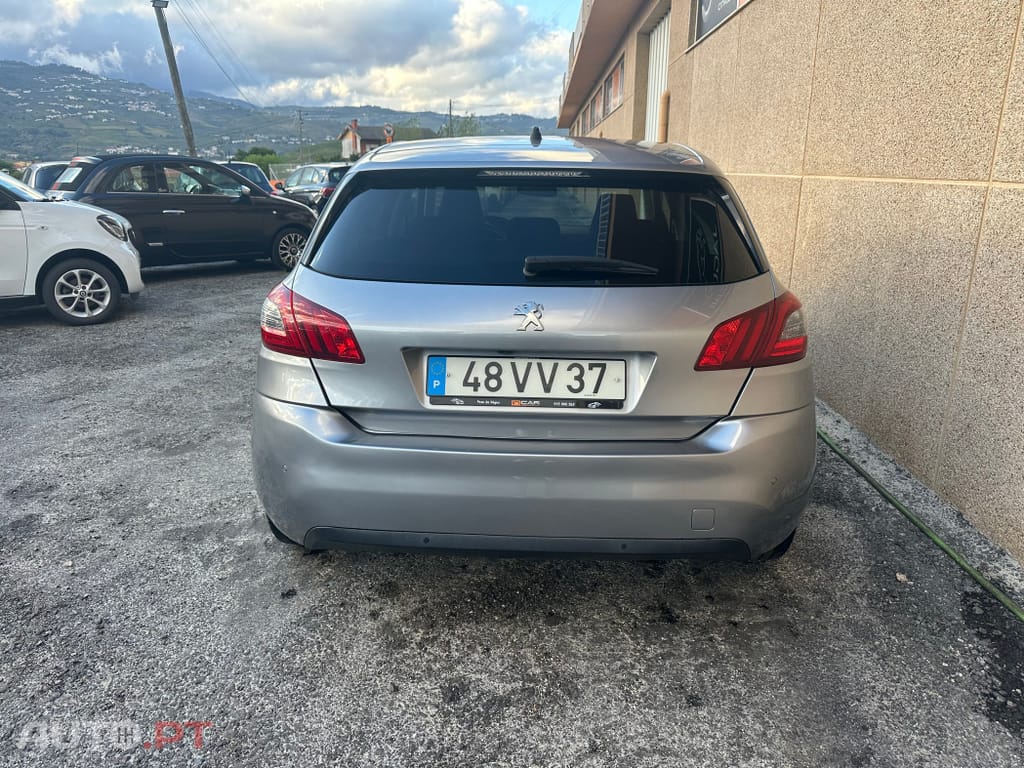 Peugeot 308 1.2 PureTech GT Line