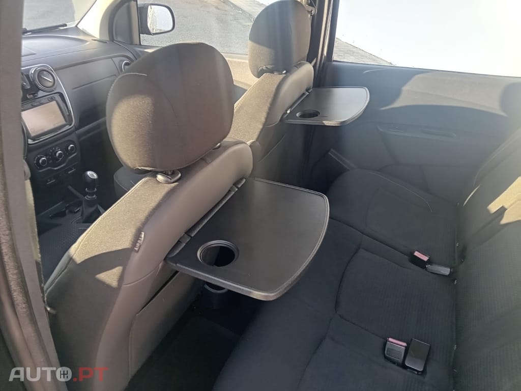 Dacia Lodgy 1.5 Blue dCi SL Go 7L