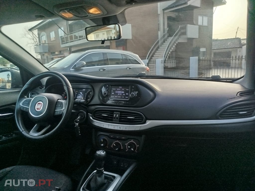 Fiat Tipo 1.3 M-Jet Easy