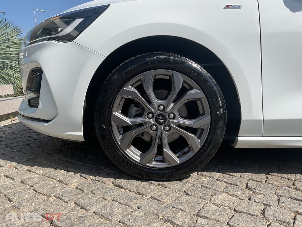 Ford Focus SW 1.0 EcoBoost MHEV ST-Line Style SIP