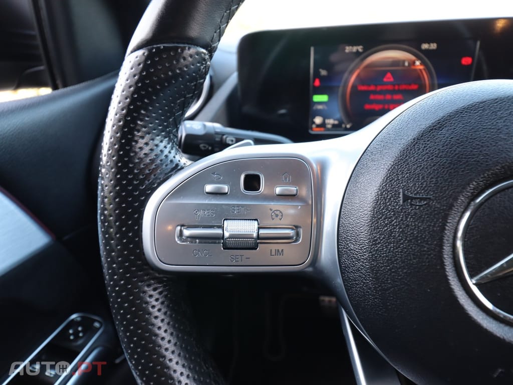 Mercedes-Benz B 250 e AMG Line
