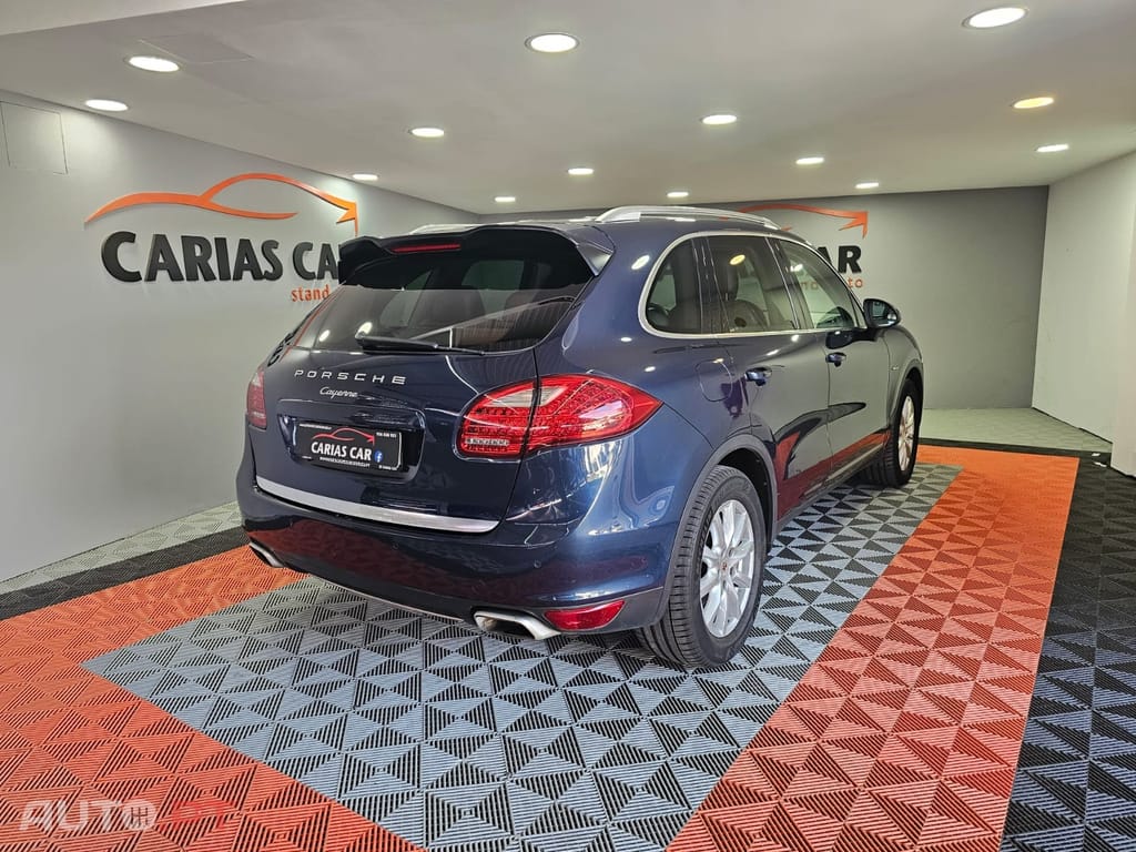 Porsche Cayenne Tiptronic