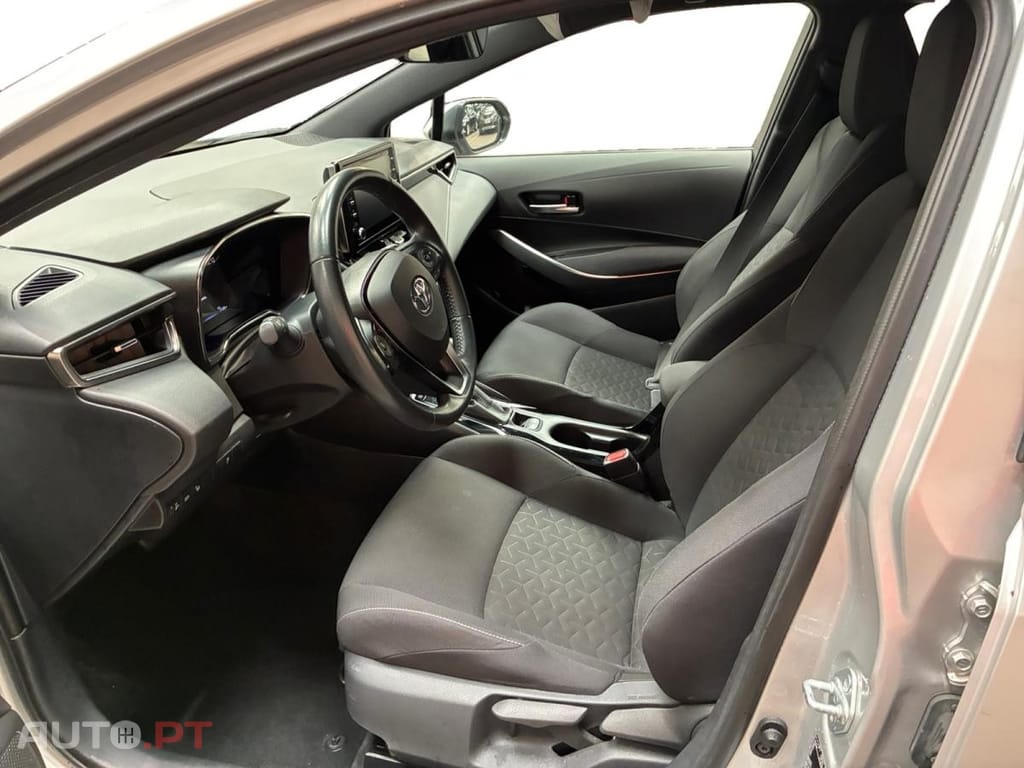 Toyota Corolla Touring Sports 1.8 Hybrid Dynamic Business