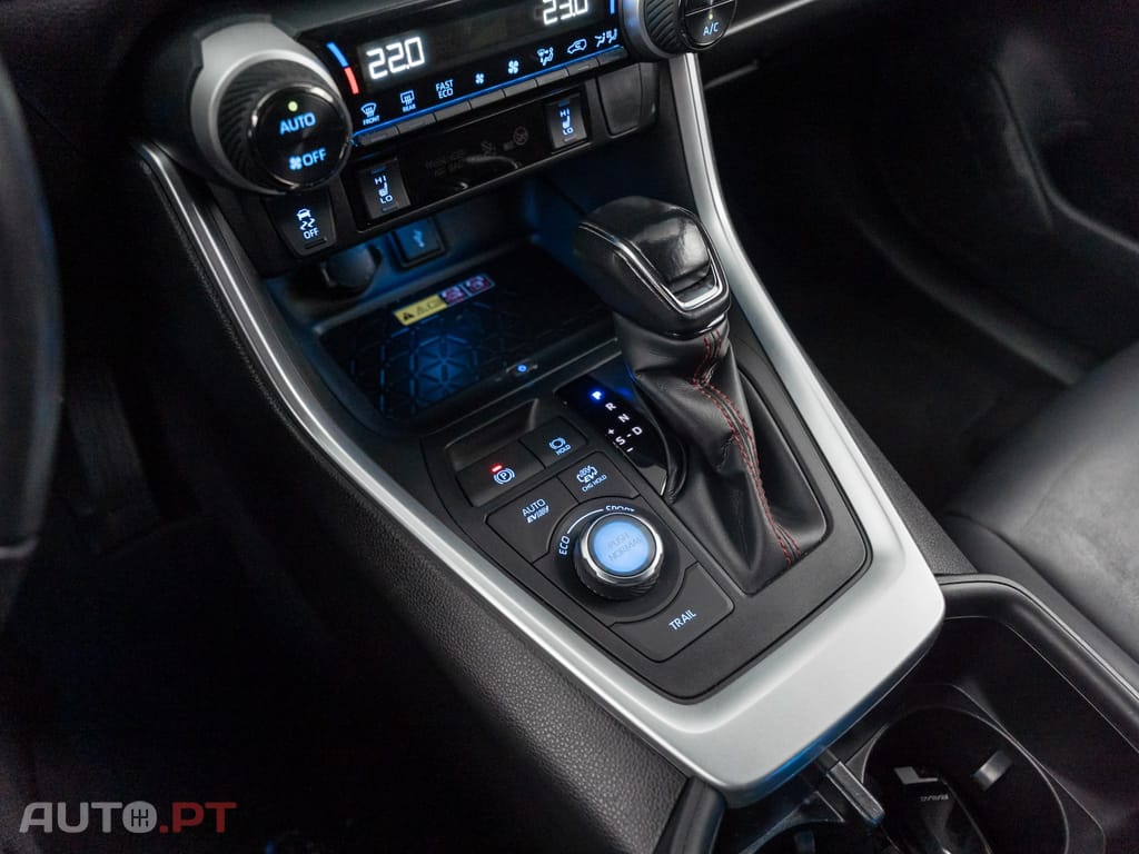 Toyota RAV4 2.5 HDF Plug-in Square Co.AWD-i