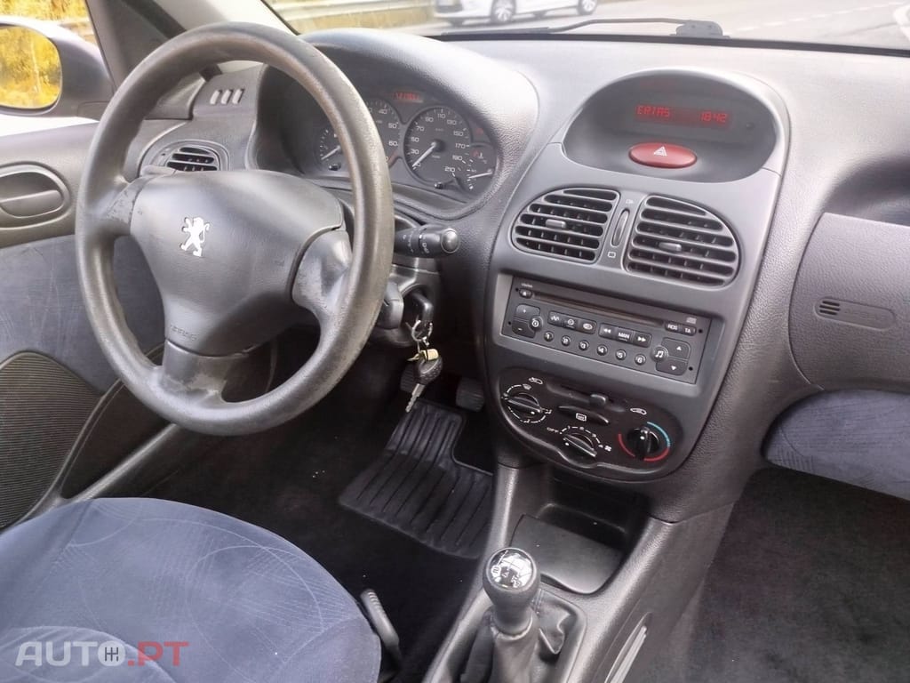 Peugeot 206 1.1 XR Présence