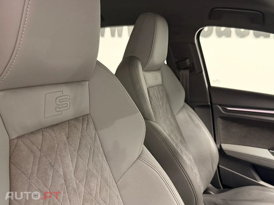 Audi A3 30 TDI S line