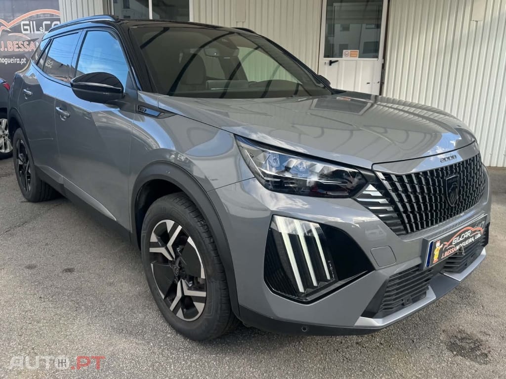 Peugeot 2008 1.2 PureTech GT EAT8