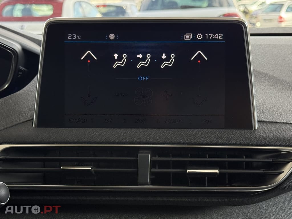 Peugeot 3008 1.2 PureTech Allure