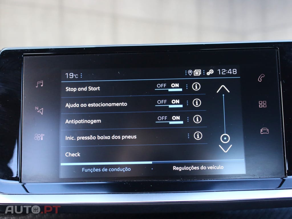 Peugeot 208 1.2 PureTech GT EAT8