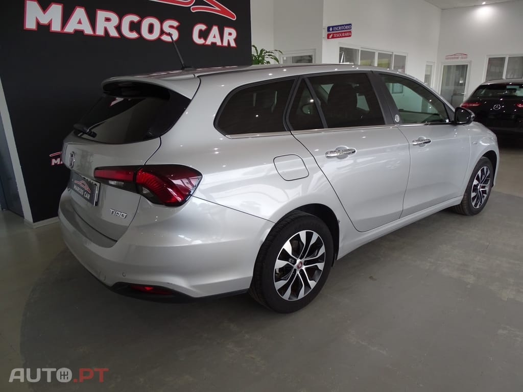 Fiat Tipo 1.3 M-Jet Lounge