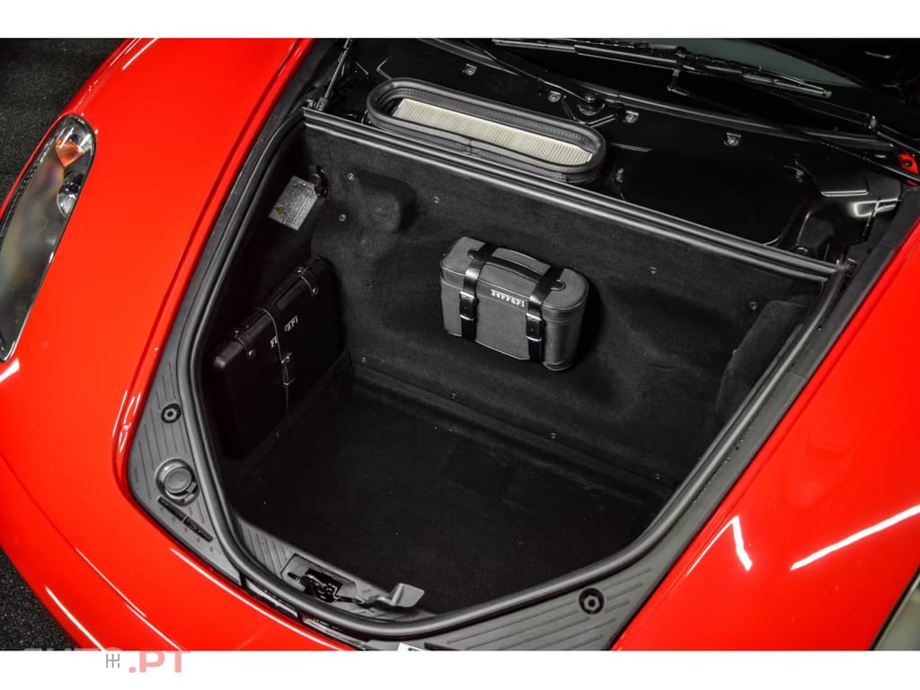 Ferrari F430 Spider V8