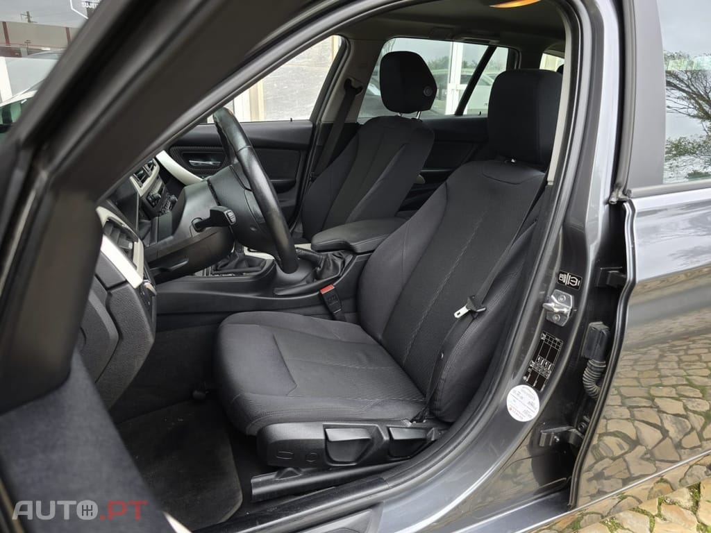 BMW 320 d Touring EfficientDynamics