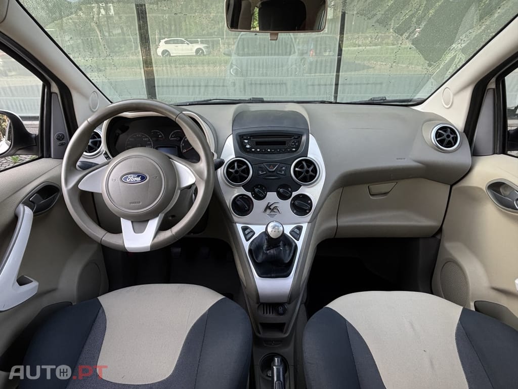 Ford KA 1.2 Titanium