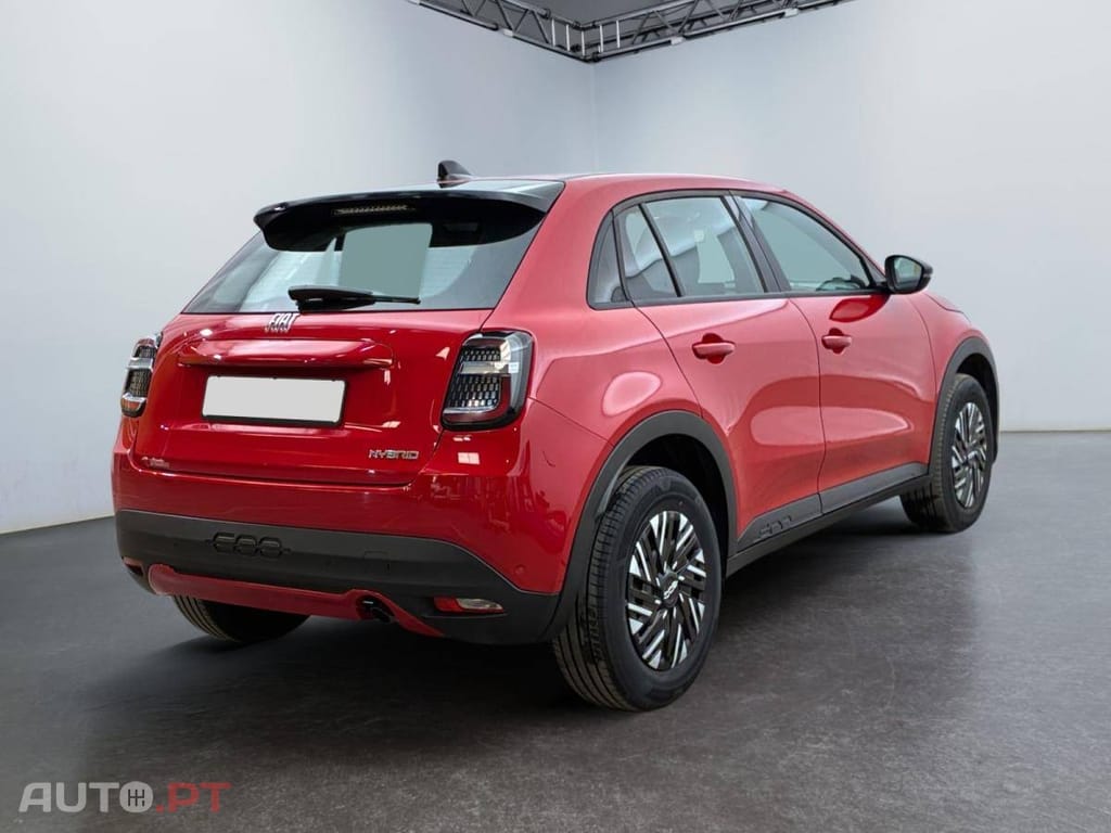 Fiat 600 1.2 Hybrid DCT6