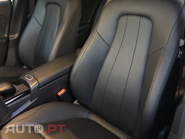 Mercedes-Benz A 250 e Progressive