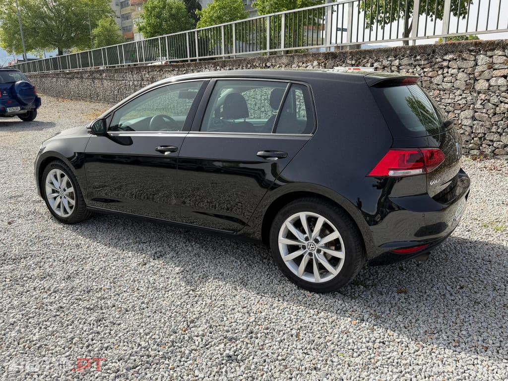 Volkswagen Golf 1.6 TDi Highline