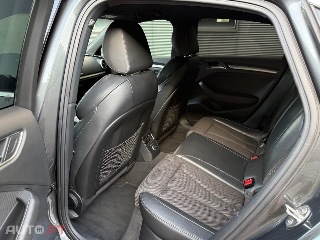 Audi A3 1.6 TDI S-line S tronic