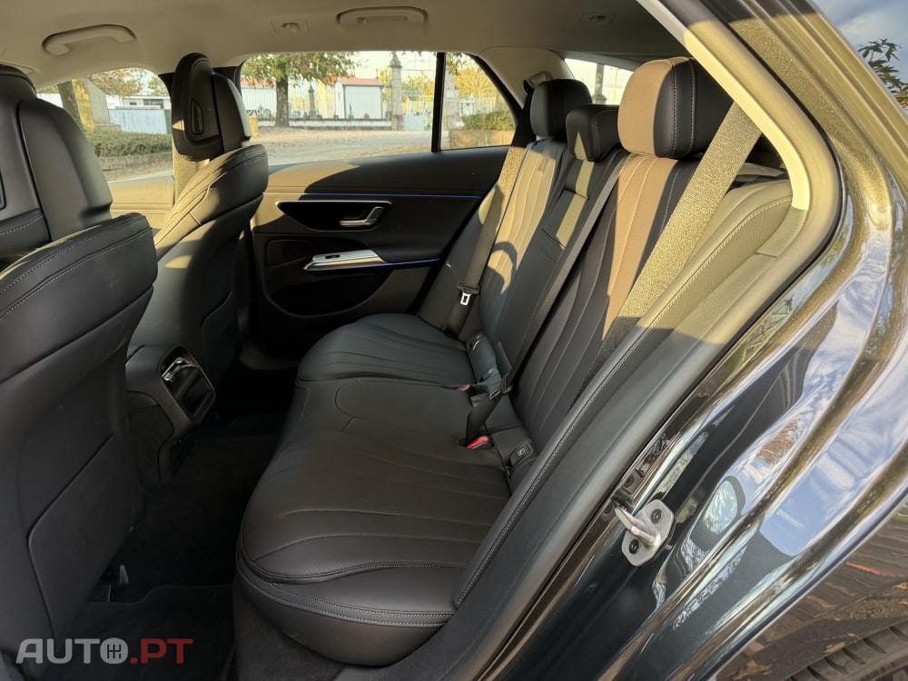 Mercedes-Benz E 300 de