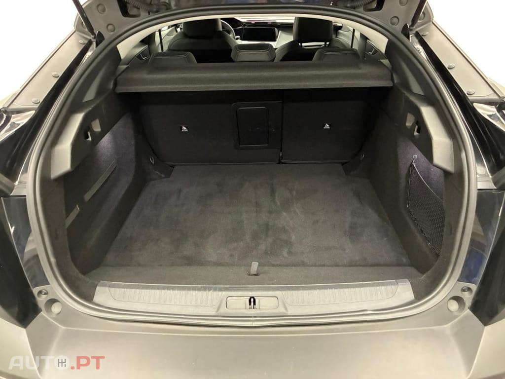 Peugeot 408 Hybrid Allure e-DCS6