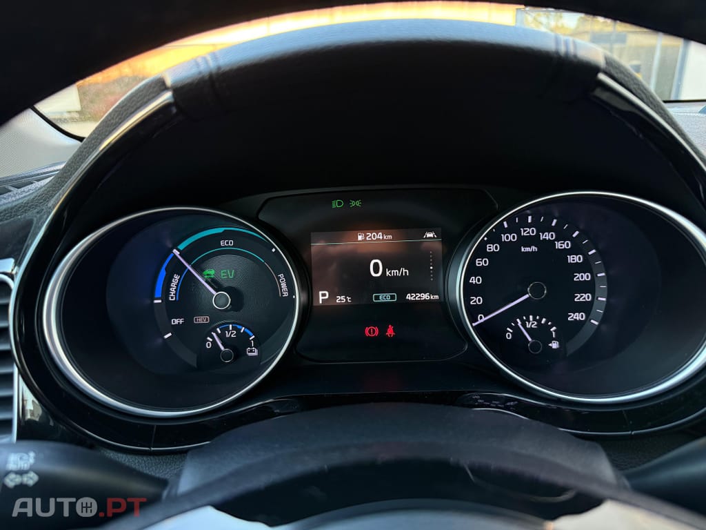 Kia Xceed 1.6 GDi PHEV Tech