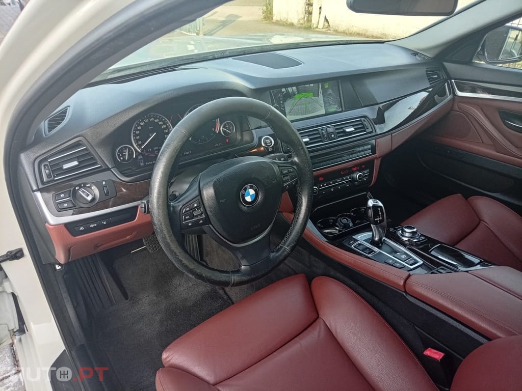 BMW 525 d xDrive Auto