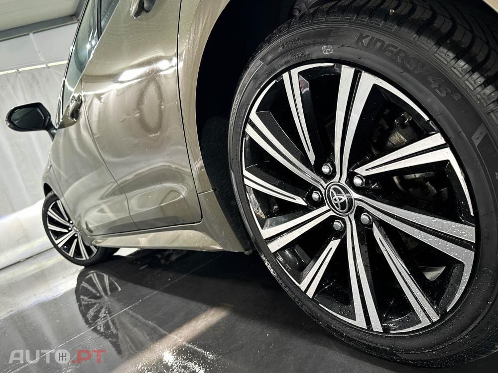 Toyota Corolla 1.8 Hybrid Comfort+P.Sport