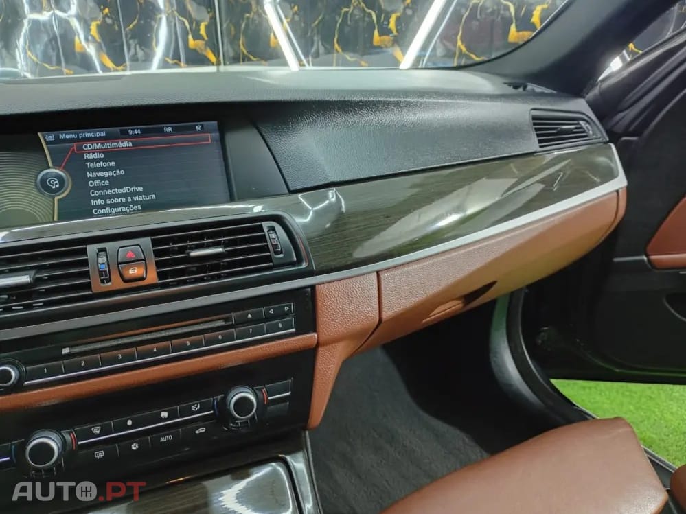 BMW 525 Line Luxury automatico
