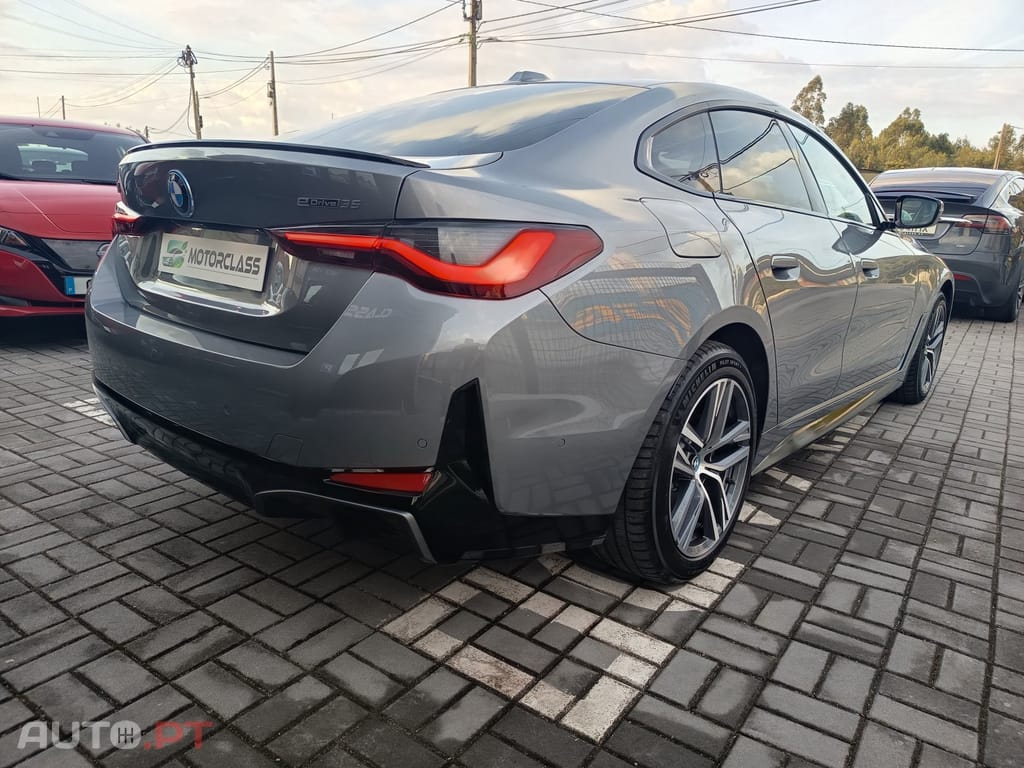 BMW i4 eDrive35