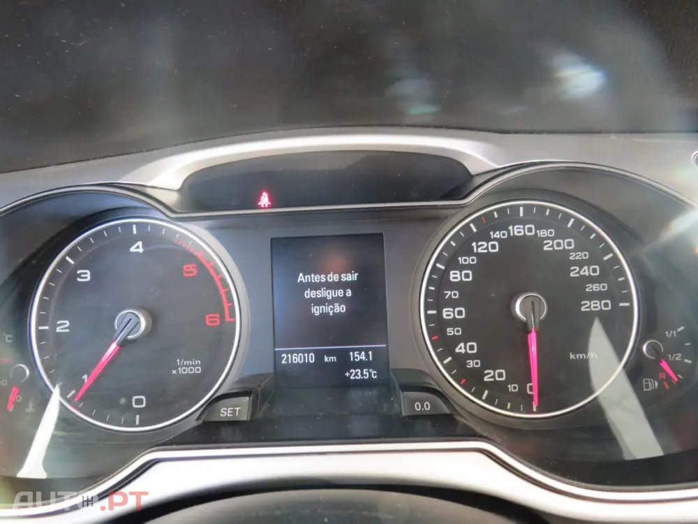 Audi A4 2.0 TDI SPORT