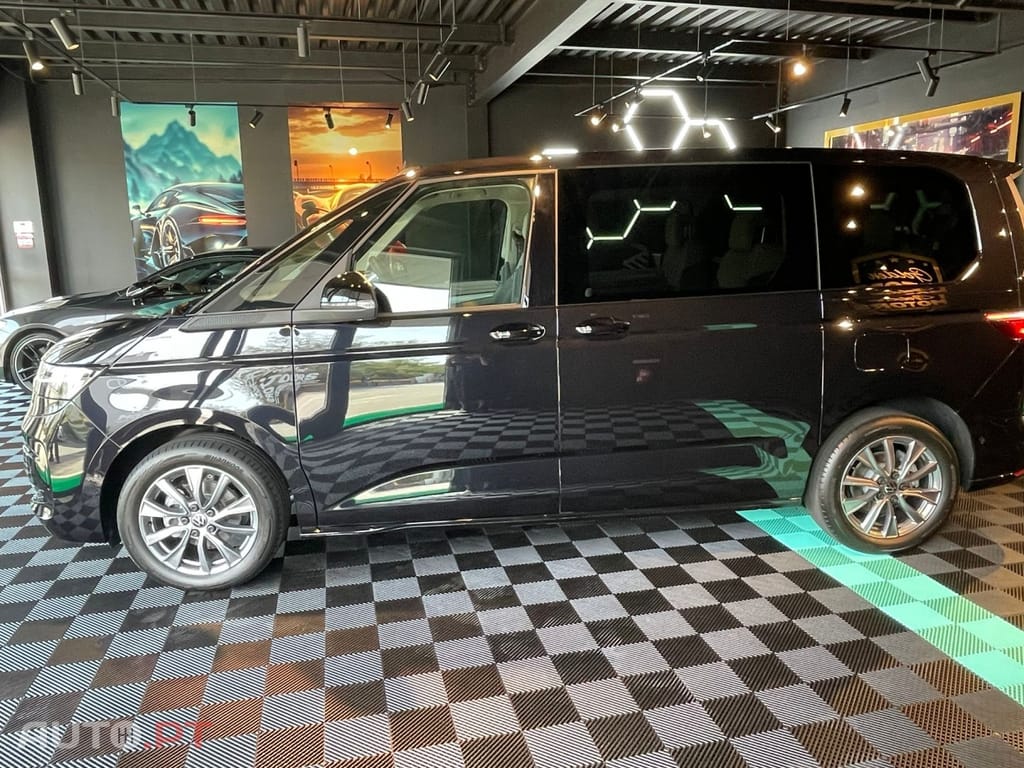 Volkswagen Multivan 2.0 TDI BM Longa Comfortline DSG