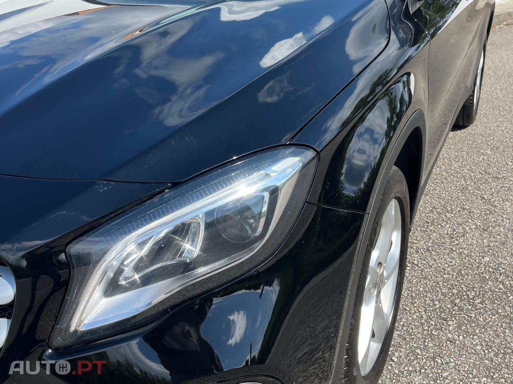 Mercedes-Benz GLA 200 d Urban