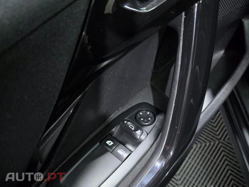 Peugeot 208 1.2 PureTech Active