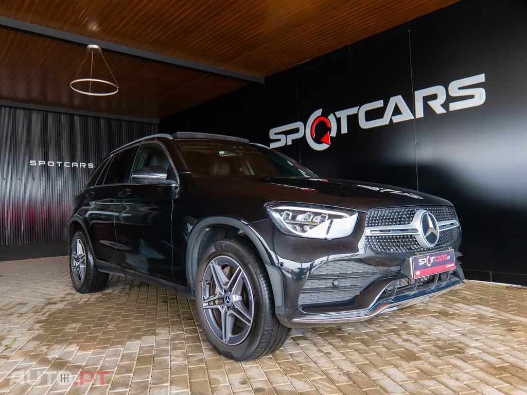 Mercedes-Benz GLC 300 4MATIC AMG LINE
