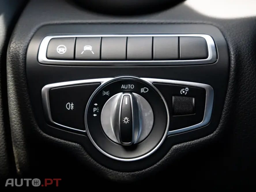 Mercedes-Benz C 300 de T 9G-TRONIC Night Edition