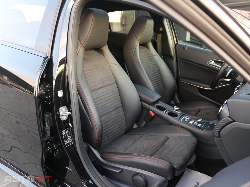 Mercedes-Benz A 45 AMG 4-Matic