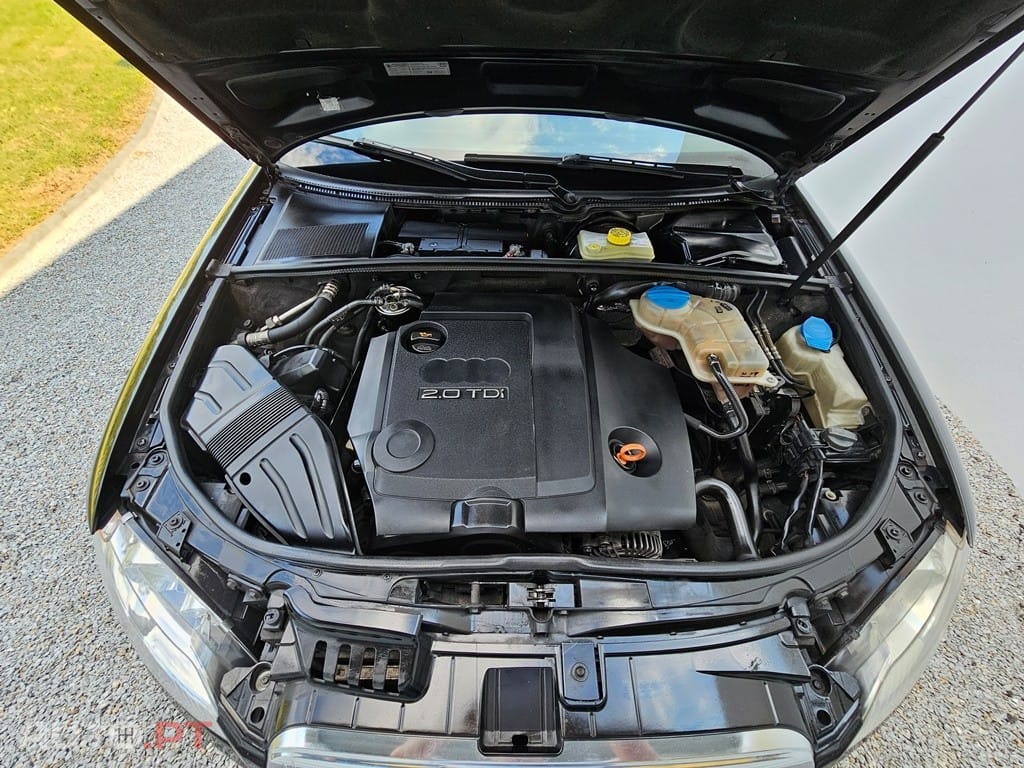 Audi A4 Avant 2.0 TDI S-line